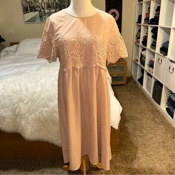chinese dress ladies Orelisse Coral Lace Square-Neck Mini Dress  Club L London
